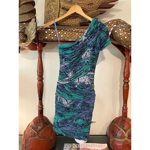 BCBG Maxazria Dress - Picture 1 of 3